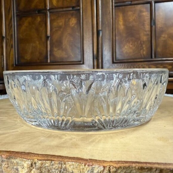 Vintage Nova Flower Lid Cut Glass Petal Keepsake Candy Sugar Dish - Picture 8 of 11